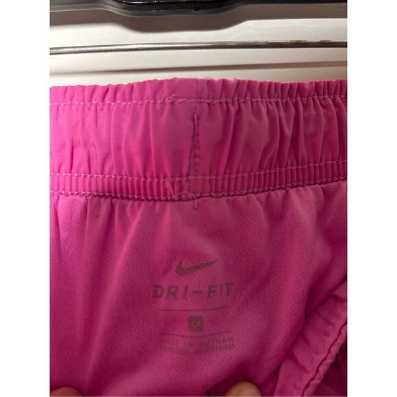 Nike pink running shorts size 1x C16-31 - Picture 3 of 3